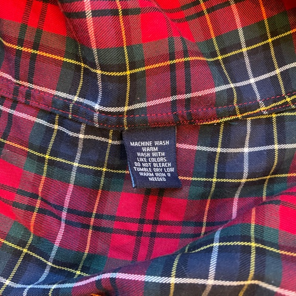 Chaps Classic Holiday Plaid Button Down! - Picture 10 of 10